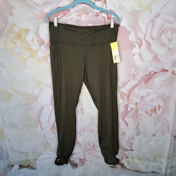 NWT All In Motion Simplicity Twist High Rise Leggings in Olive Green - Picture 2 of 9
